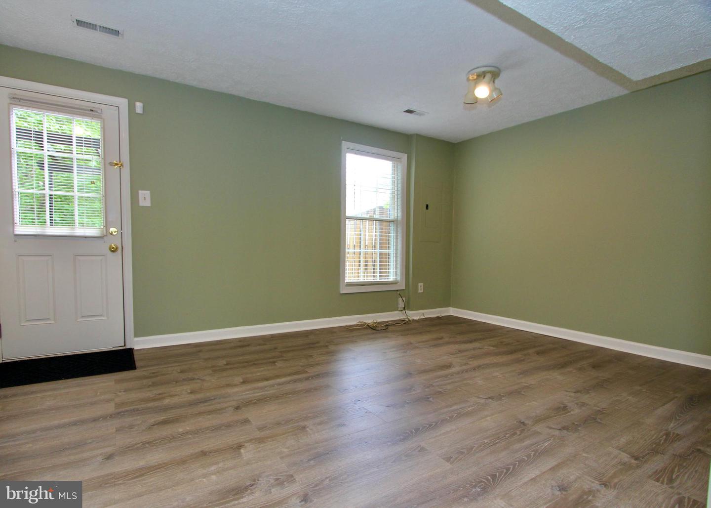 9600 BECKER CT, FREDERICKSBURG, Virginia 22408, 3 Bedrooms Bedrooms, ,1 BathroomBathrooms,Residential,For sale,9600 BECKER CT,VASP2032828 MLS # VASP2032828
