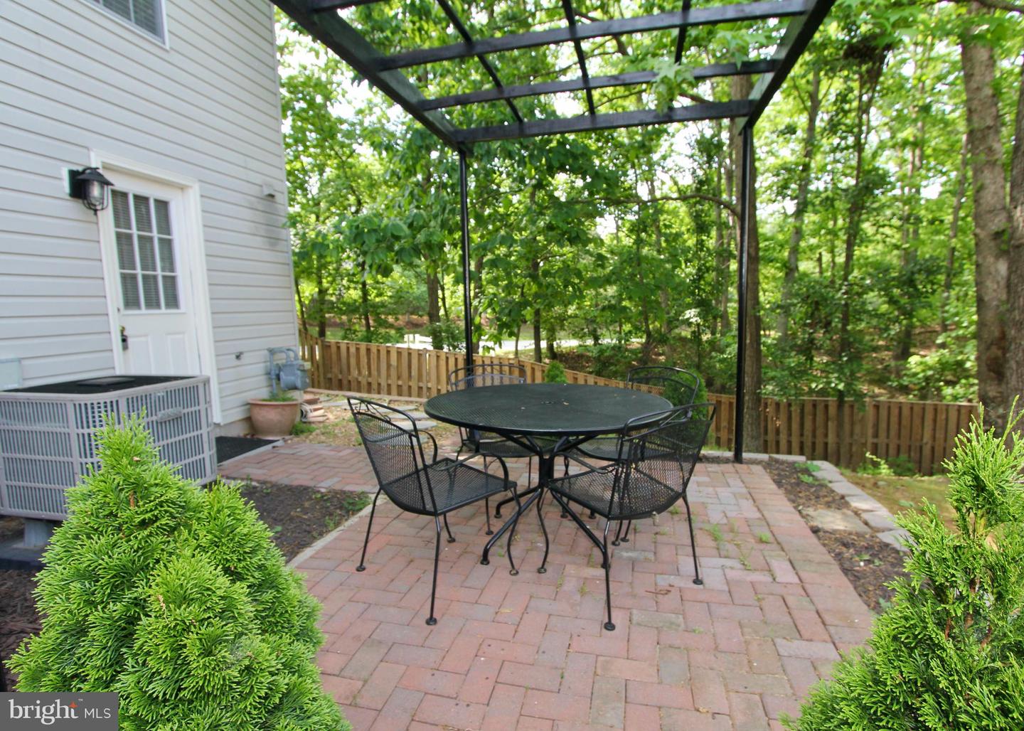 9600 BECKER CT, FREDERICKSBURG, Virginia 22408, 3 Bedrooms Bedrooms, ,1 BathroomBathrooms,Residential,For sale,9600 BECKER CT,VASP2032828 MLS # VASP2032828