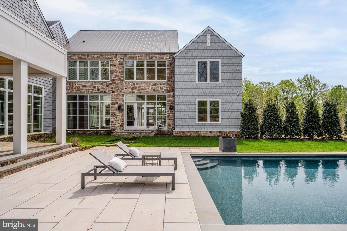 780 FALLS FARM CT, GREAT FALLS, Virginia 22066, 6 Bedrooms Bedrooms, ,7 BathroomsBathrooms,Residential,For sale,780 FALLS FARM CT,VAFX2238830 MLS # VAFX2238830