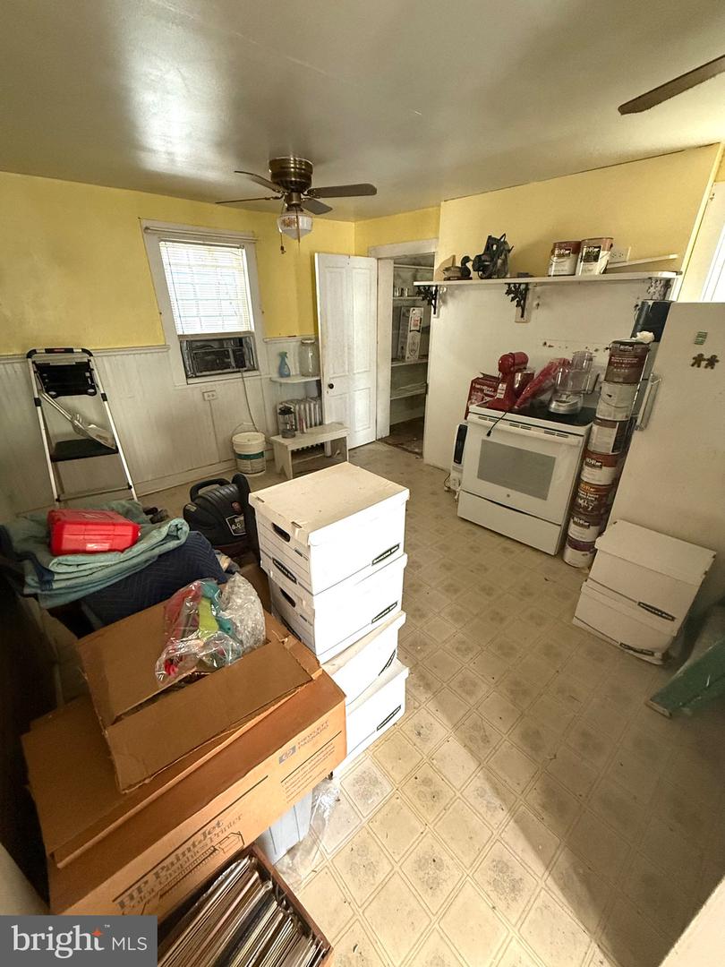 208 N KING ST, LEESBURG, Virginia 20176, 3 Bedrooms Bedrooms, ,2 BathroomsBathrooms,Residential,For sale,208 N KING ST,VALO2095622 MLS # VALO2095622