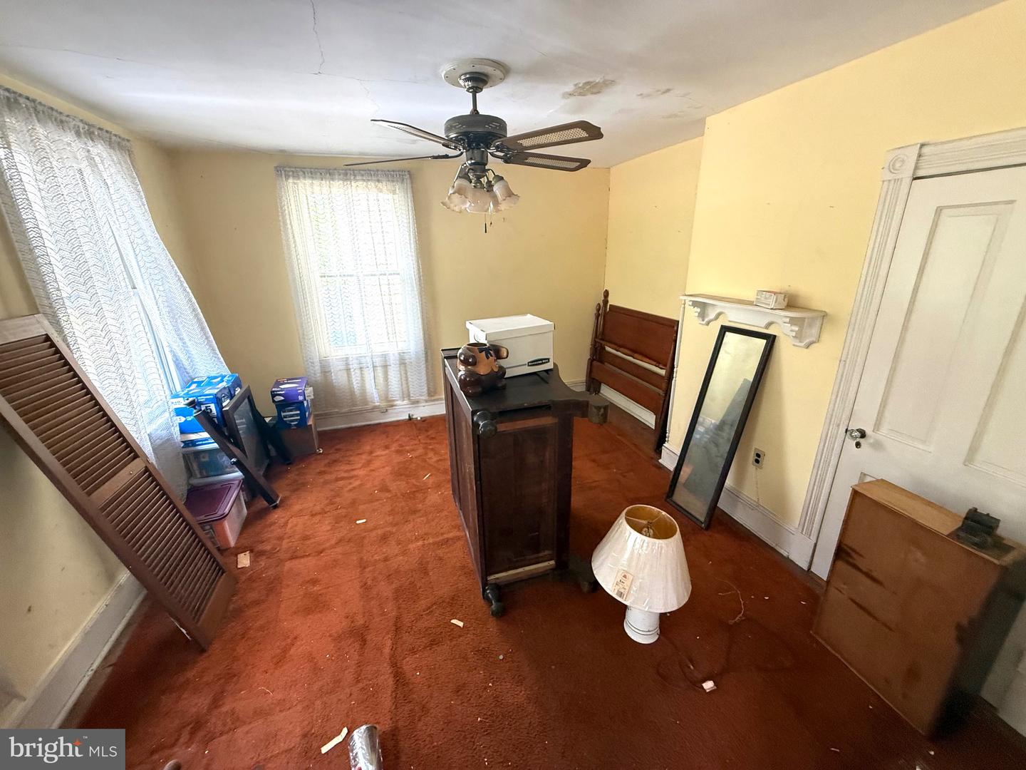 208 N KING ST, LEESBURG, Virginia 20176, 3 Bedrooms Bedrooms, ,2 BathroomsBathrooms,Residential,For sale,208 N KING ST,VALO2095622 MLS # VALO2095622