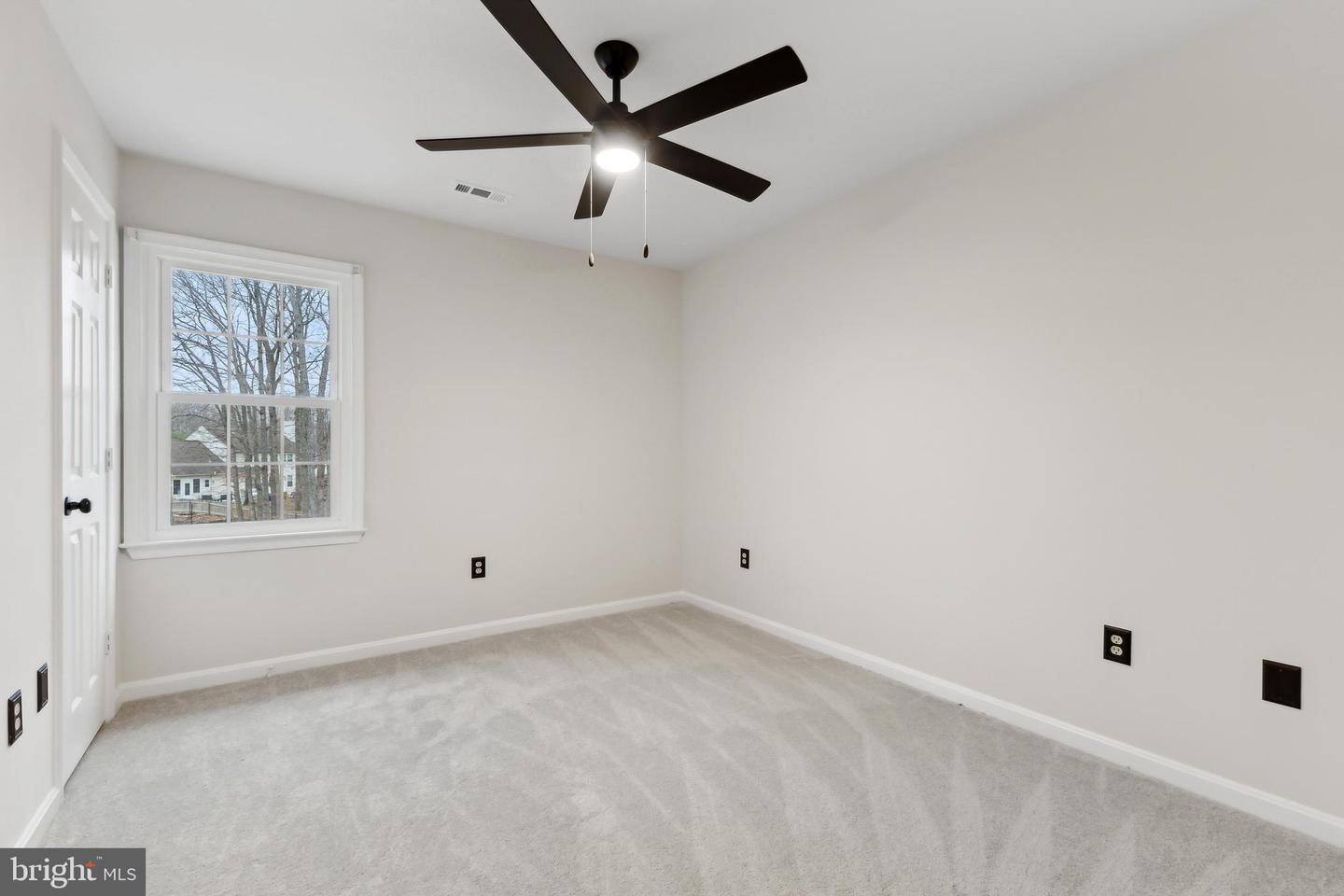 6 LYNCHESTER DR, FREDERICKSBURG, Virginia 22406, 5 Bedrooms Bedrooms, ,4 BathroomsBathrooms,Residential,For sale,6 LYNCHESTER DR,VAST2038550 MLS # VAST2038550