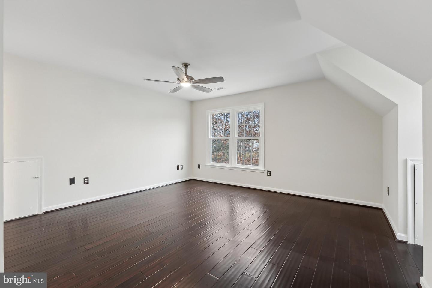 6 LYNCHESTER DR, FREDERICKSBURG, Virginia 22406, 5 Bedrooms Bedrooms, ,4 BathroomsBathrooms,Residential,For sale,6 LYNCHESTER DR,VAST2038550 MLS # VAST2038550