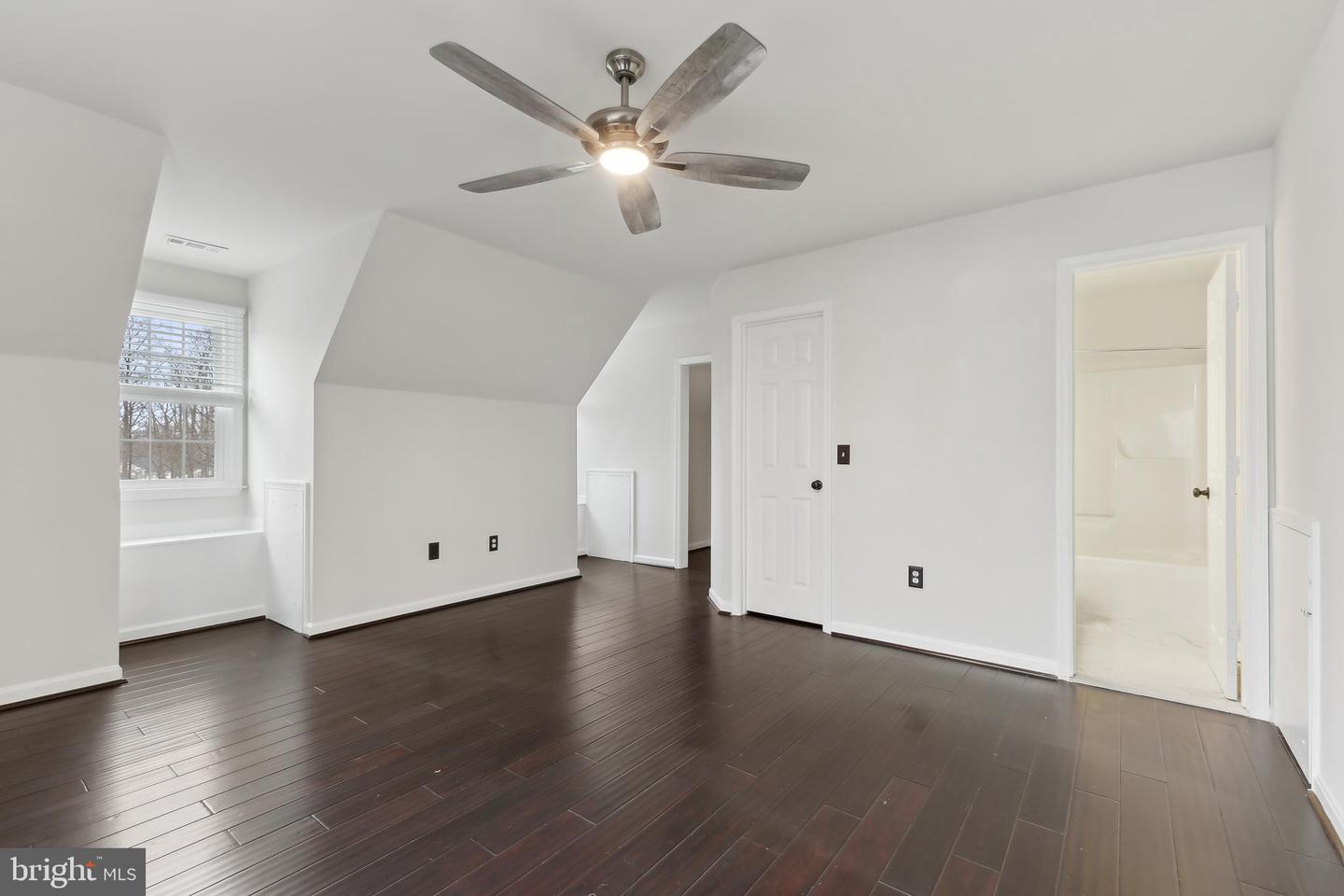 6 LYNCHESTER DR, FREDERICKSBURG, Virginia 22406, 5 Bedrooms Bedrooms, ,4 BathroomsBathrooms,Residential,For sale,6 LYNCHESTER DR,VAST2038550 MLS # VAST2038550