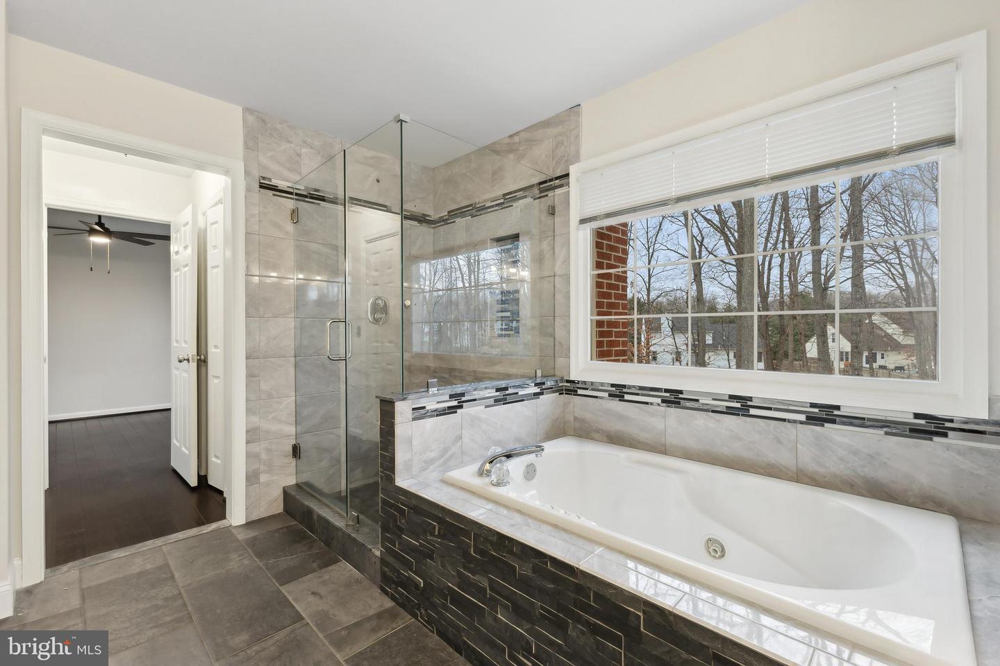 6 LYNCHESTER DR, FREDERICKSBURG, Virginia 22406, 5 Bedrooms Bedrooms, ,4 BathroomsBathrooms,Residential,For sale,6 LYNCHESTER DR,VAST2038550 MLS # VAST2038550