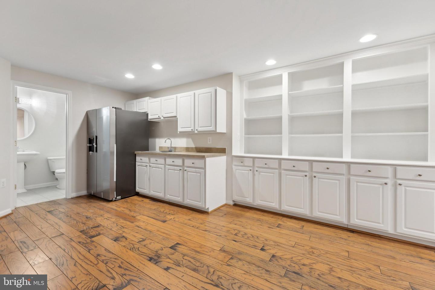 6 LYNCHESTER DR, FREDERICKSBURG, Virginia 22406, 5 Bedrooms Bedrooms, ,4 BathroomsBathrooms,Residential,For sale,6 LYNCHESTER DR,VAST2038550 MLS # VAST2038550