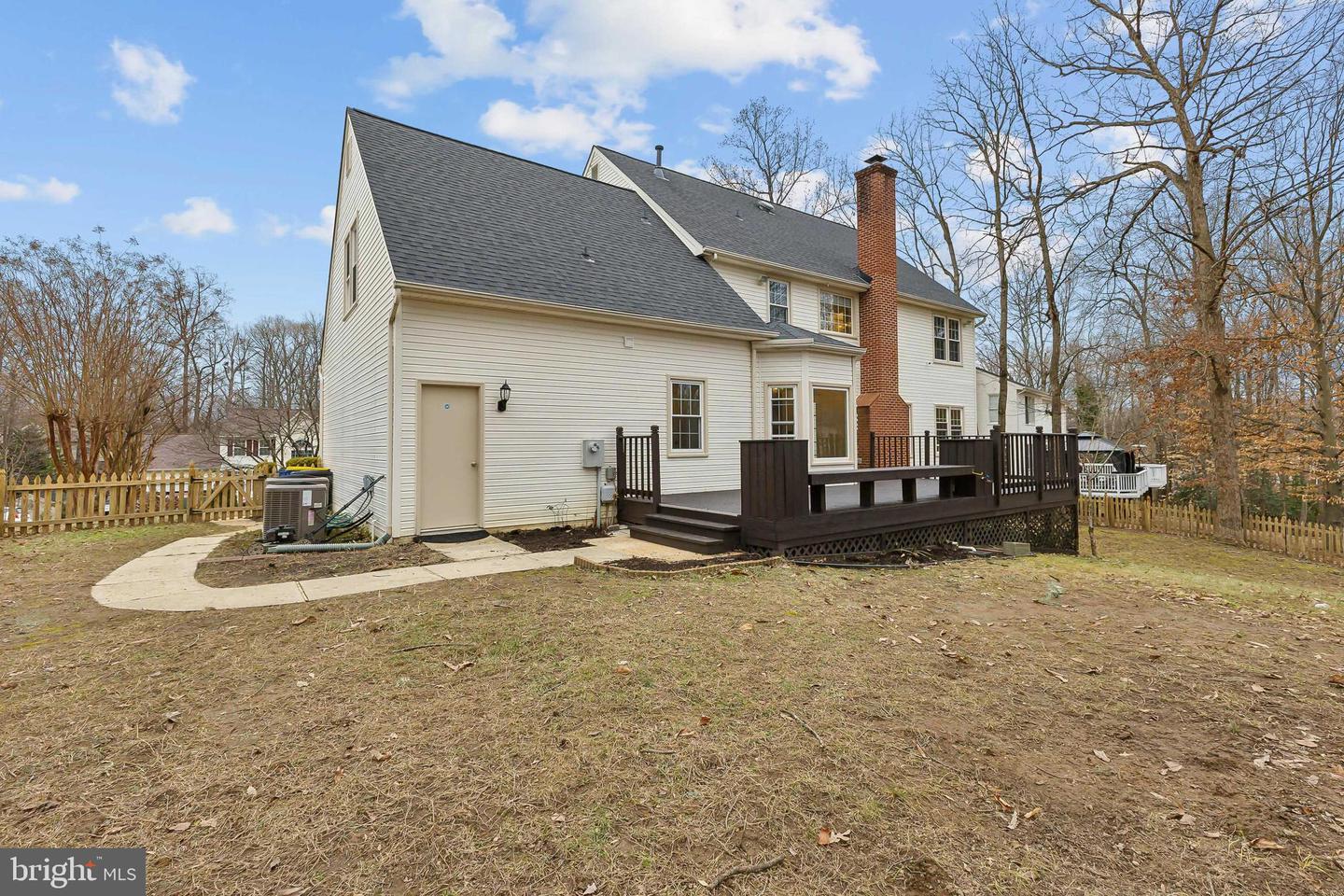 6 LYNCHESTER DR, FREDERICKSBURG, Virginia 22406, 5 Bedrooms Bedrooms, ,4 BathroomsBathrooms,Residential,For sale,6 LYNCHESTER DR,VAST2038550 MLS # VAST2038550