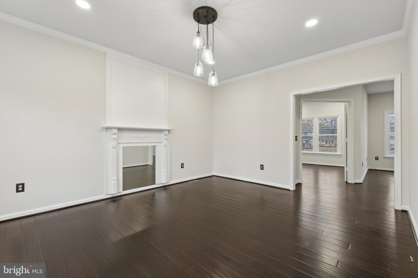 6 LYNCHESTER DR, FREDERICKSBURG, Virginia 22406, 5 Bedrooms Bedrooms, ,4 BathroomsBathrooms,Residential,For sale,6 LYNCHESTER DR,VAST2038550 MLS # VAST2038550