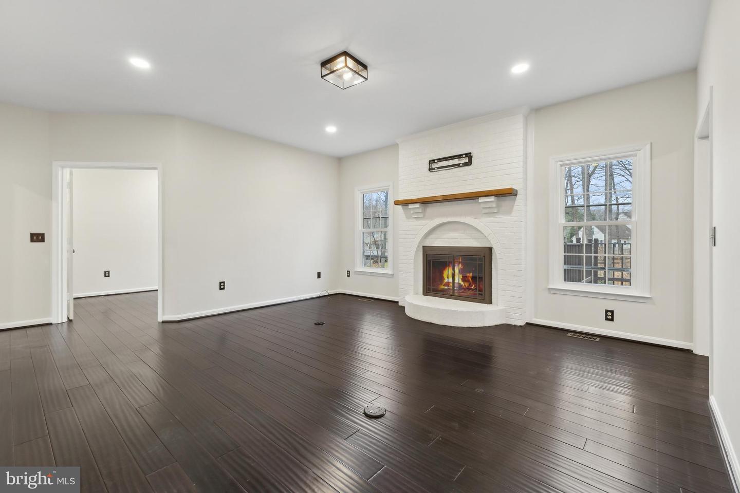 6 LYNCHESTER DR, FREDERICKSBURG, Virginia 22406, 5 Bedrooms Bedrooms, ,4 BathroomsBathrooms,Residential,For sale,6 LYNCHESTER DR,VAST2038550 MLS # VAST2038550