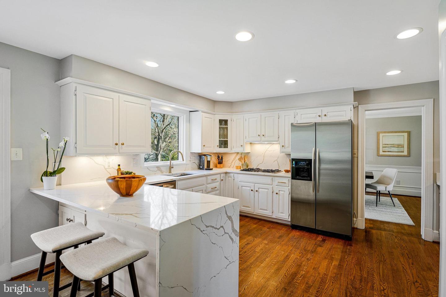 6363 LYNWOOD HILL RD, MCLEAN, Virginia 22101, 5 Bedrooms Bedrooms, ,4 BathroomsBathrooms,Residential,For sale,6363 LYNWOOD HILL RD,VAFX2238858 MLS # VAFX2238858