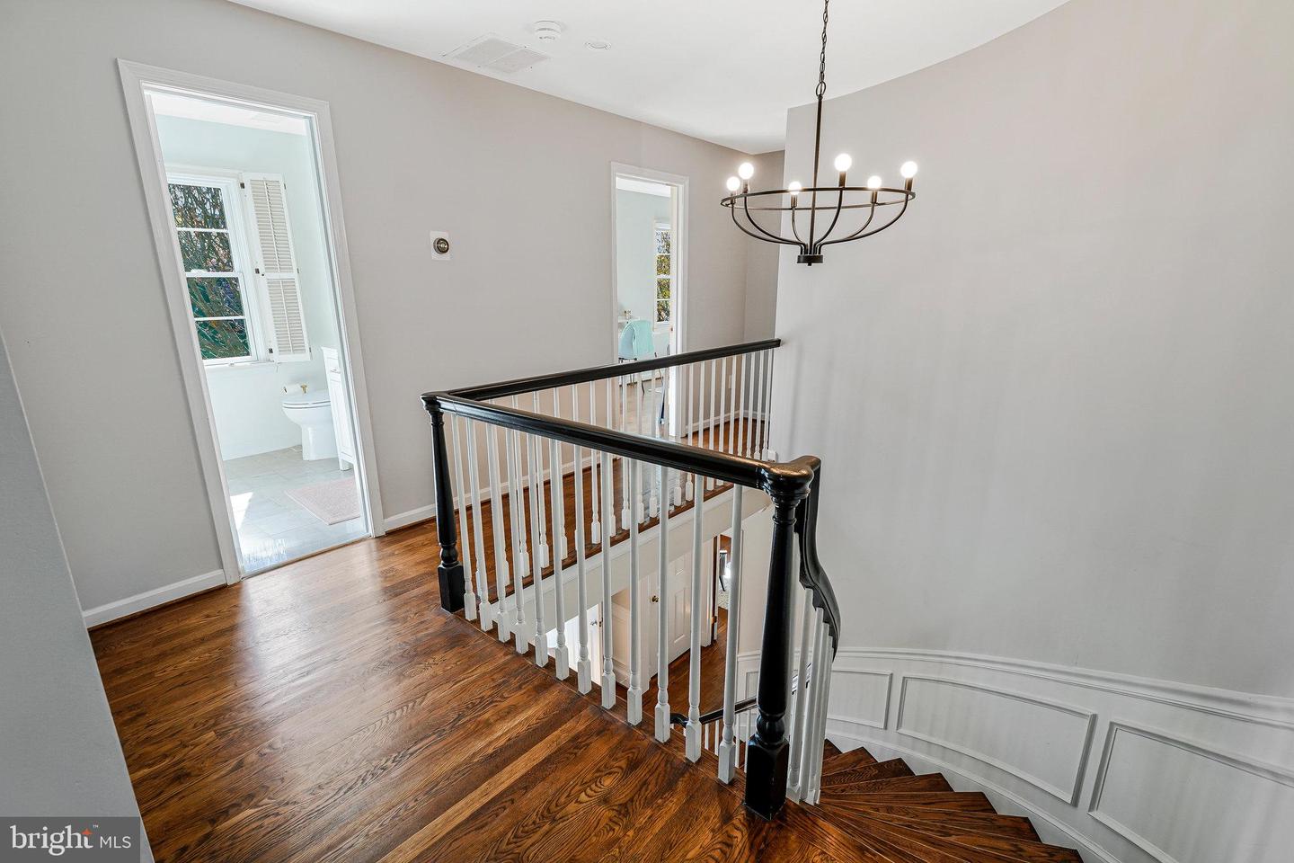 6363 LYNWOOD HILL RD, MCLEAN, Virginia 22101, 5 Bedrooms Bedrooms, ,4 BathroomsBathrooms,Residential,For sale,6363 LYNWOOD HILL RD,VAFX2238858 MLS # VAFX2238858