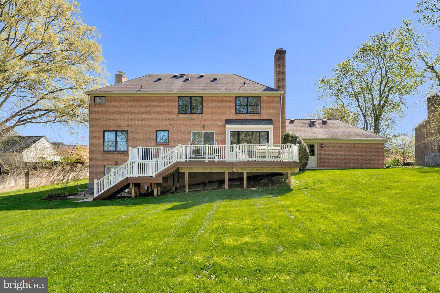 6363 LYNWOOD HILL RD, MCLEAN, Virginia 22101, 5 Bedrooms Bedrooms, ,4 BathroomsBathrooms,Residential,For sale,6363 LYNWOOD HILL RD,VAFX2238858 MLS # VAFX2238858