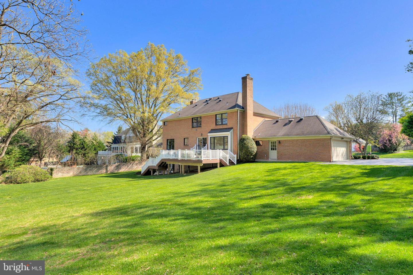 6363 LYNWOOD HILL RD, MCLEAN, Virginia 22101, 5 Bedrooms Bedrooms, ,4 BathroomsBathrooms,Residential,For sale,6363 LYNWOOD HILL RD,VAFX2238858 MLS # VAFX2238858