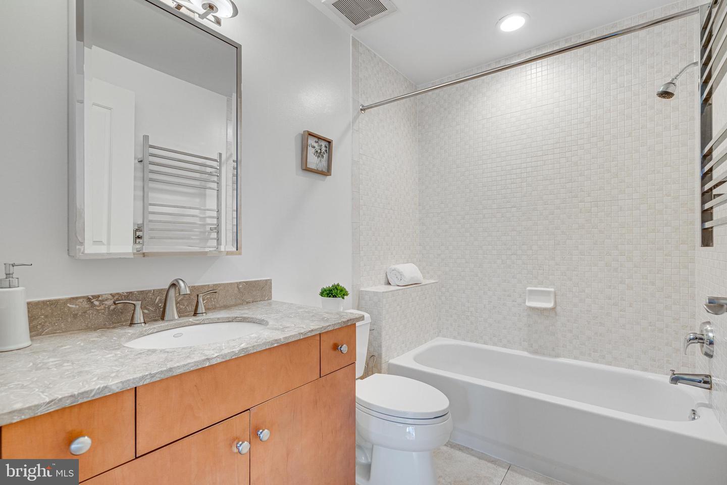 1410 12TH ST NW #2, WASHINGTON, District Of Columbia 20005, 1 Bedroom Bedrooms, ,1 BathroomBathrooms,Residential,For sale,1410 12TH ST NW #2,DCDC2199184 MLS # DCDC2199184