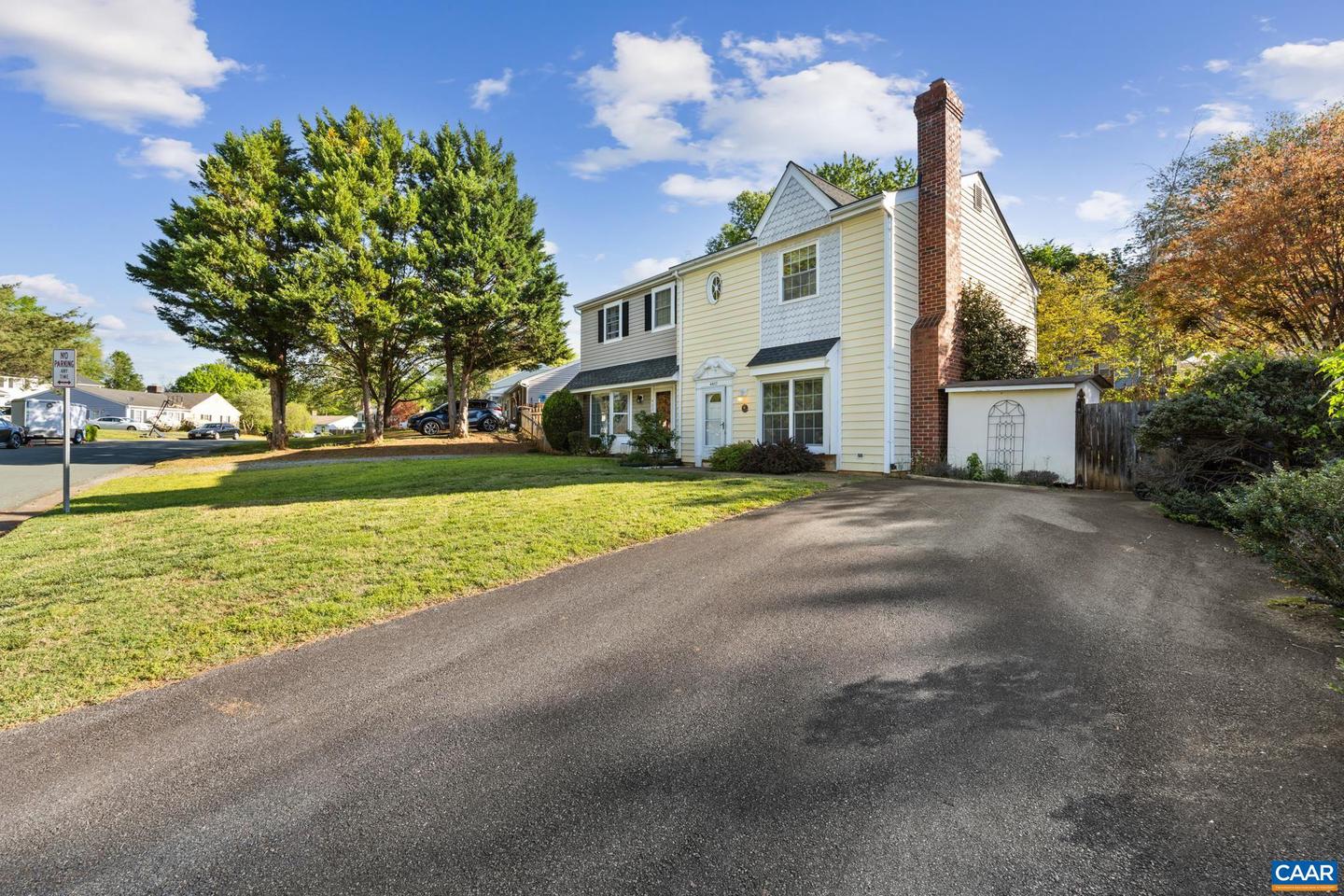 4617 HEATHER CT, CHARLOTTESVILLE, Virginia 22911, 3 Bedrooms Bedrooms, ,1 BathroomBathrooms,Residential,For sale,4617 HEATHER CT,664117 MLS # 664117