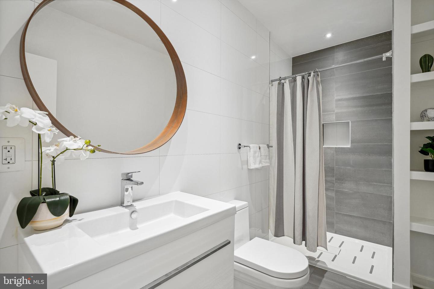 2138 CALIFORNIA ST NW #506, WASHINGTON, District Of Columbia 20008, 1 Bedroom Bedrooms, ,1 BathroomBathrooms,Residential,For sale,2138 CALIFORNIA ST NW #506,DCDC2199202 MLS # DCDC2199202