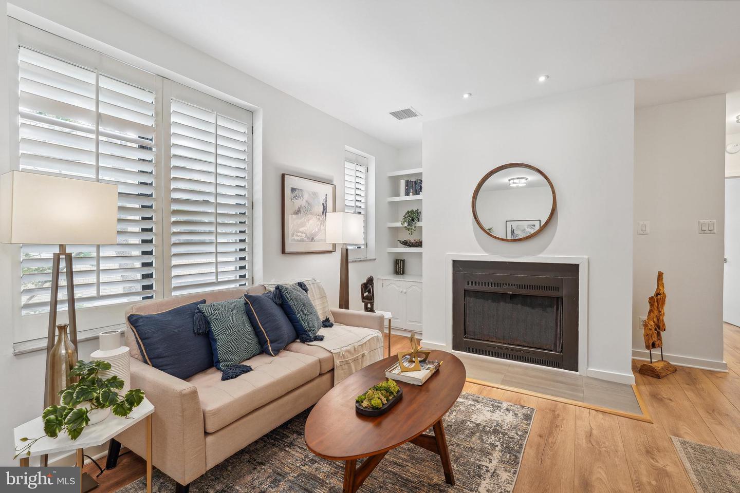 2138 CALIFORNIA ST NW #506, WASHINGTON, District Of Columbia 20008, 1 Bedroom Bedrooms, ,1 BathroomBathrooms,Residential,For sale,2138 CALIFORNIA ST NW #506,DCDC2199202 MLS # DCDC2199202