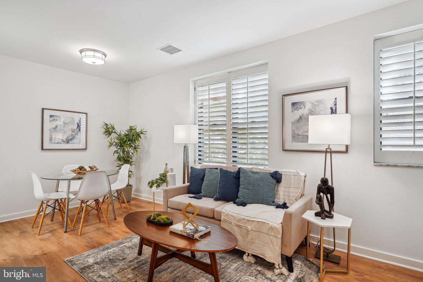 2138 CALIFORNIA ST NW #506, WASHINGTON, District Of Columbia 20008, 1 Bedroom Bedrooms, ,1 BathroomBathrooms,Residential,For sale,2138 CALIFORNIA ST NW #506,DCDC2199202 MLS # DCDC2199202
