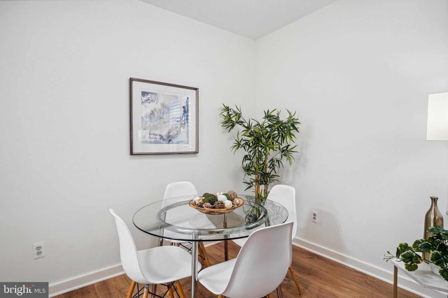 2138 CALIFORNIA ST NW #506, WASHINGTON, District Of Columbia 20008, 1 Bedroom Bedrooms, ,1 BathroomBathrooms,Residential,For sale,2138 CALIFORNIA ST NW #506,DCDC2199202 MLS # DCDC2199202