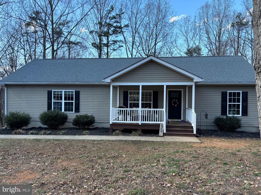 93 EVERGREENS DR, LOUISA, Virginia 23093, 4 Bedrooms Bedrooms, ,2 BathroomsBathrooms,Residential,93 EVERGREENS DR,VALA2007558 MLS # VALA2007558