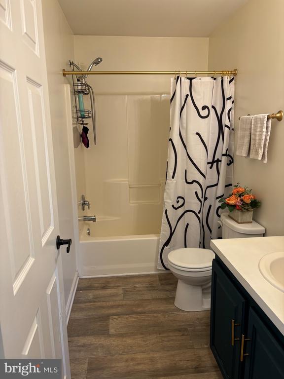 93 EVERGREENS DR, LOUISA, Virginia 23093, 4 Bedrooms Bedrooms, ,2 BathroomsBathrooms,Residential,93 EVERGREENS DR,VALA2007558 MLS # VALA2007558