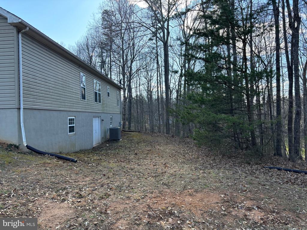 93 EVERGREENS DR, LOUISA, Virginia 23093, 4 Bedrooms Bedrooms, ,2 BathroomsBathrooms,Residential,93 EVERGREENS DR,VALA2007558 MLS # VALA2007558