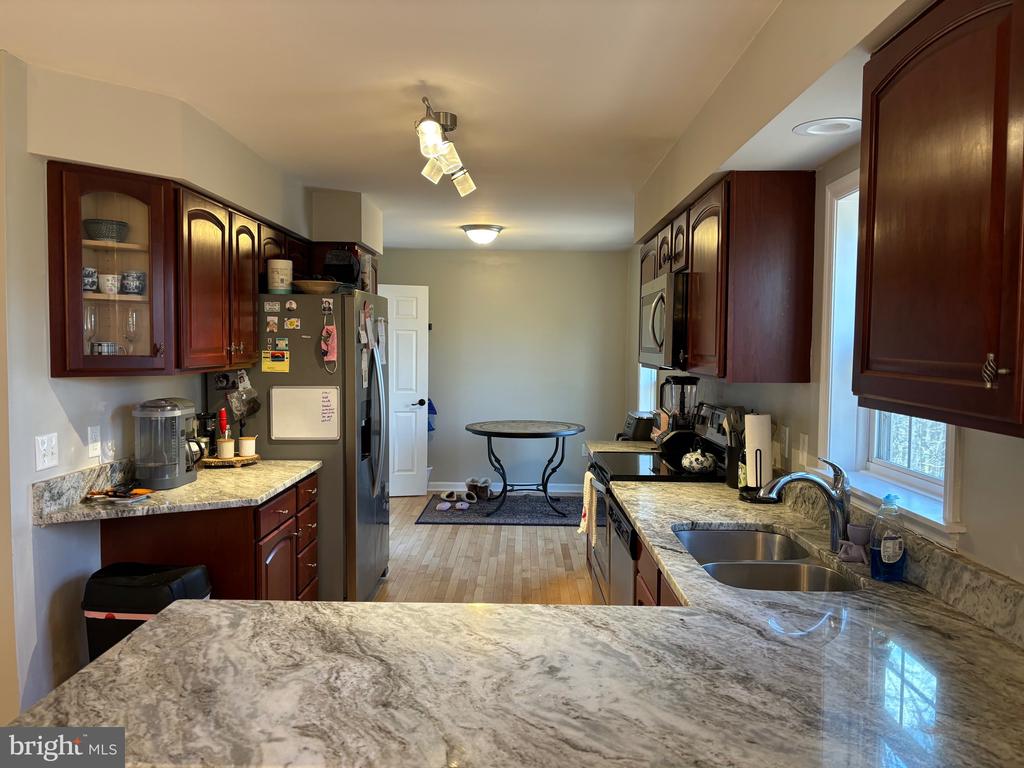 93 EVERGREENS DR, LOUISA, Virginia 23093, 4 Bedrooms Bedrooms, ,2 BathroomsBathrooms,Residential,93 EVERGREENS DR,VALA2007558 MLS # VALA2007558