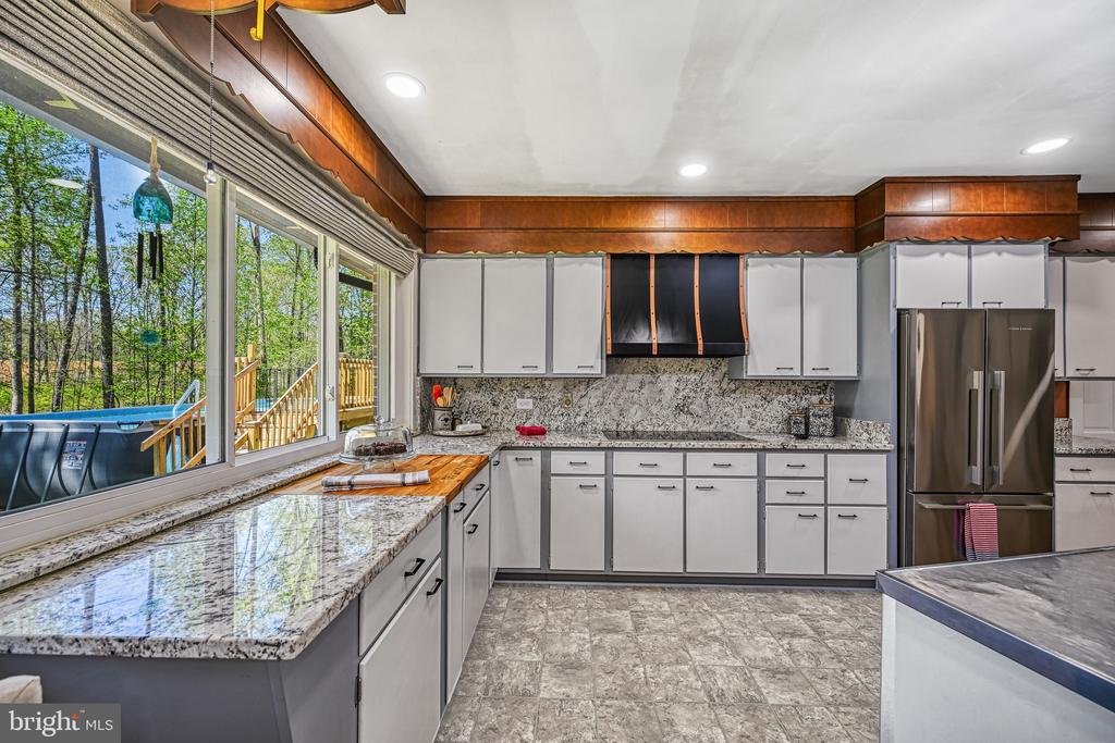 9549 FREDERICKS HALL RD, MINERAL, Virginia 23117, 4 Bedrooms Bedrooms, ,5 BathroomsBathrooms,Residential,9549 FREDERICKS HALL RD,VALA2007696 MLS # VALA2007696