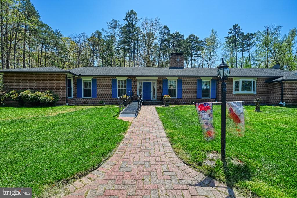 9549 FREDERICKS HALL RD, MINERAL, Virginia 23117, 4 Bedrooms Bedrooms, ,5 BathroomsBathrooms,Residential,9549 FREDERICKS HALL RD,VALA2007696 MLS # VALA2007696