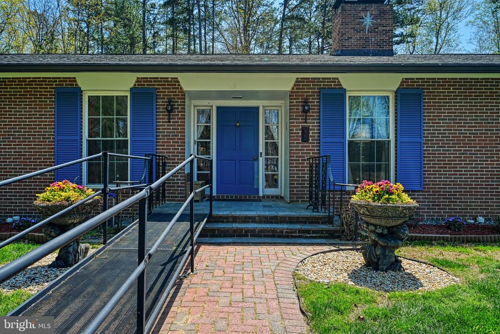 9549 FREDERICKS HALL RD, MINERAL, Virginia 23117, 4 Bedrooms Bedrooms, ,5 BathroomsBathrooms,Residential,9549 FREDERICKS HALL RD,VALA2007696 MLS # VALA2007696