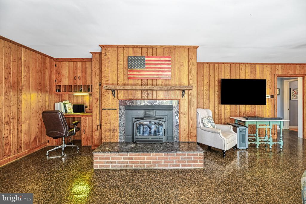 9549 FREDERICKS HALL RD, MINERAL, Virginia 23117, 4 Bedrooms Bedrooms, ,5 BathroomsBathrooms,Residential,9549 FREDERICKS HALL RD,VALA2007696 MLS # VALA2007696