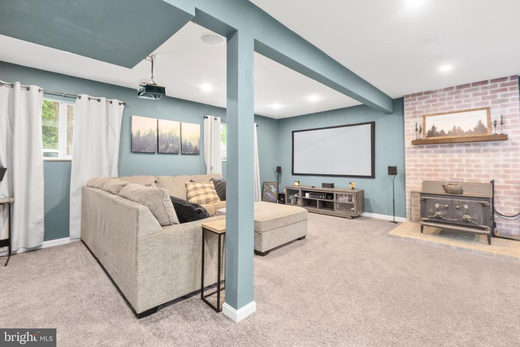 6807 WILD TURKEY DR, SPOTSYLVANIA, Virginia 22553, 3 Bedrooms Bedrooms, ,1 BathroomBathrooms,Residential,6807 WILD TURKEY DR,VASP2032812 MLS # VASP2032812