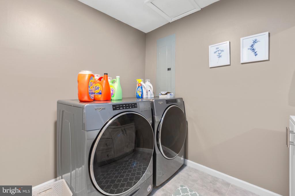 6807 WILD TURKEY DR, SPOTSYLVANIA, Virginia 22553, 3 Bedrooms Bedrooms, ,1 BathroomBathrooms,Residential,6807 WILD TURKEY DR,VASP2032812 MLS # VASP2032812