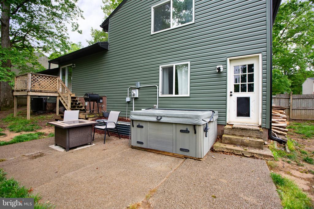 6807 WILD TURKEY DR, SPOTSYLVANIA, Virginia 22553, 3 Bedrooms Bedrooms, ,1 BathroomBathrooms,Residential,6807 WILD TURKEY DR,VASP2032812 MLS # VASP2032812