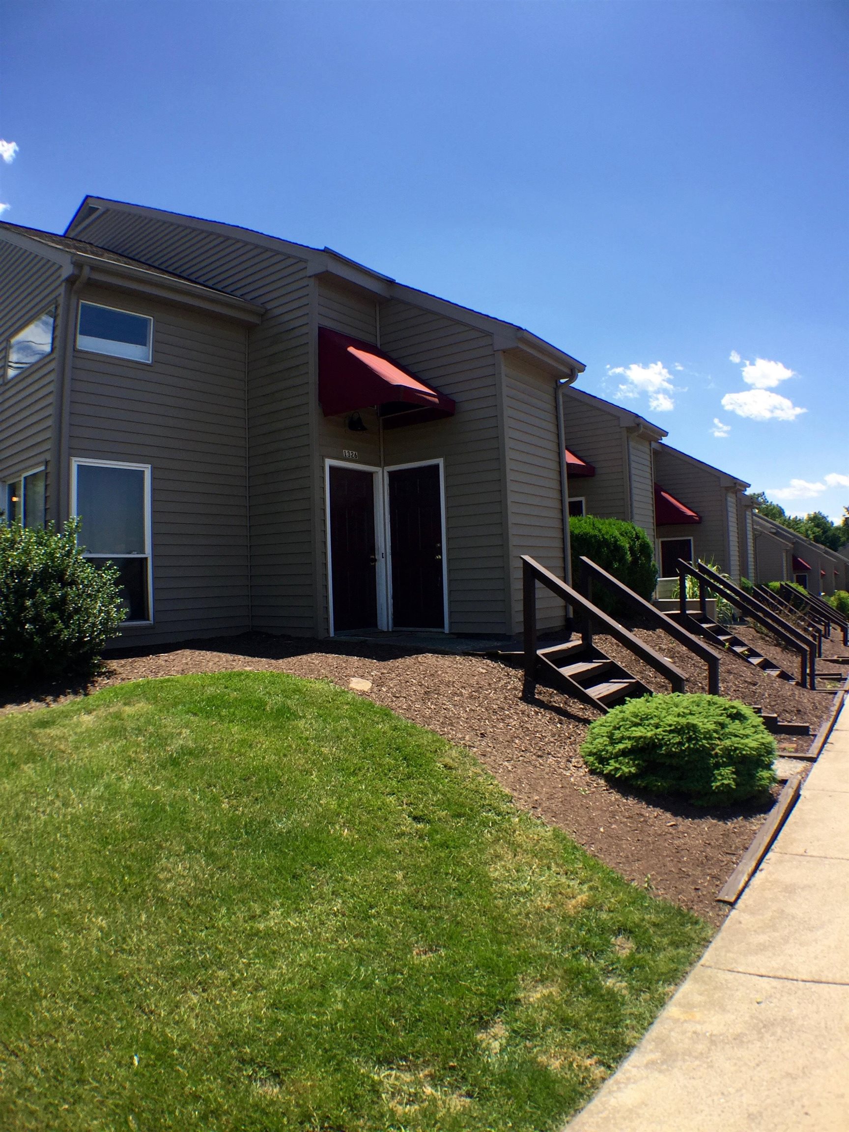1342 BRADLEY DR, HARRISONBURG, Virginia 22801, 4 Bedrooms Bedrooms, ,2 BathroomsBathrooms,Residential,1342 Bradley Drive, Harrisonburg, VA 22801,1342 BRADLEY DR,664003 MLS # 664003