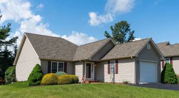 82 ASHLEIGH DR, WAYNESBORO, Virginia 22980, 2 Bedrooms Bedrooms, ,2 BathroomsBathrooms,Residential,82 ASHLEIGH DR,664142 MLS # 664142