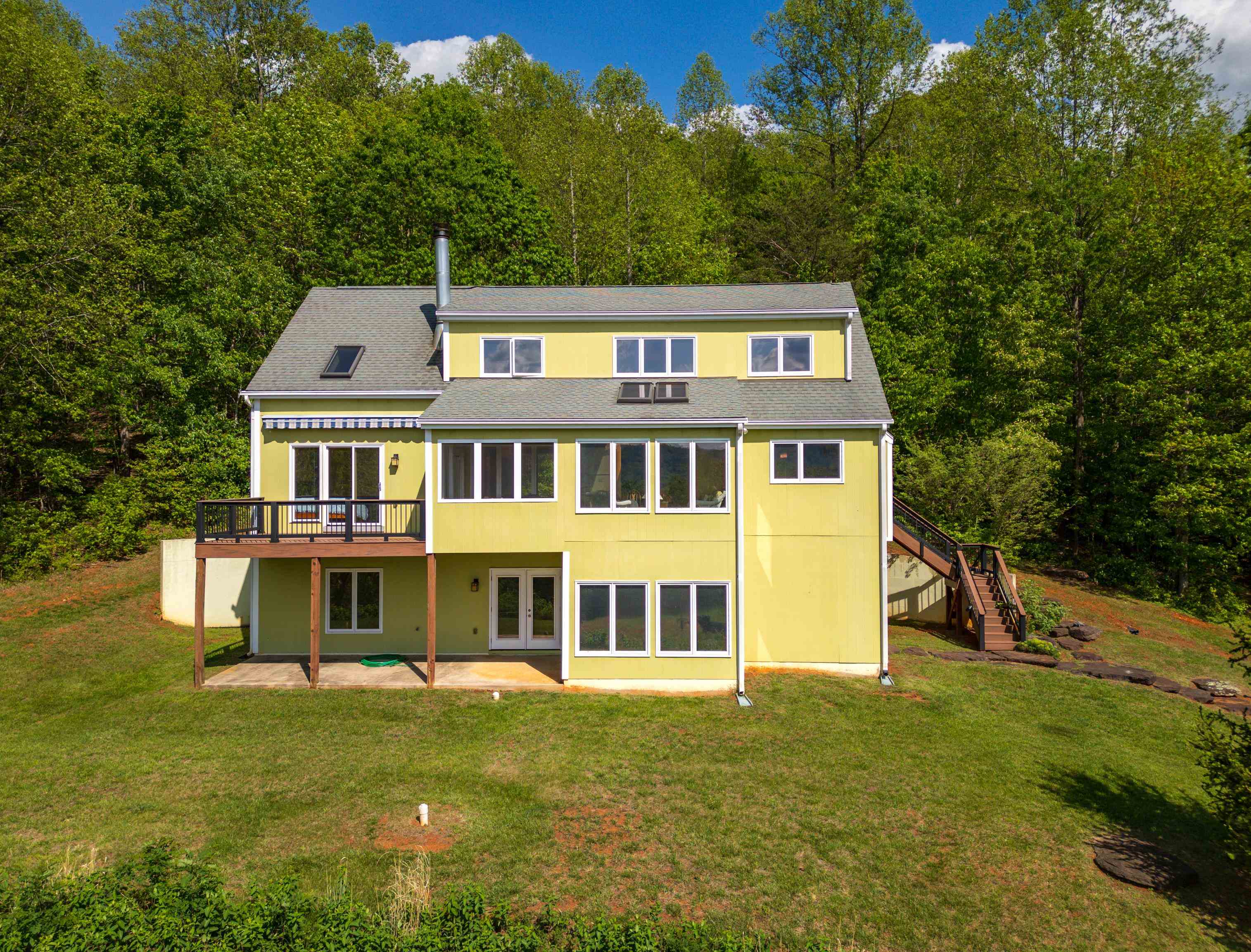 66 SPENCER LN, LOVINGSTON, Virginia 22949, 6 Bedrooms Bedrooms, ,3 BathroomsBathrooms,Residential,REHOBOTH,66 SPENCER LN,664170 MLS # 664170