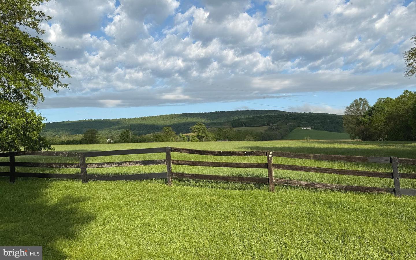 15608 EDGEGROVE RD, HILLSBORO, Virginia 20132, 3 Bedrooms Bedrooms, ,2 BathroomsBathrooms,Farm,For sale,15608 EDGEGROVE RD,VALO2092062 MLS # VALO2092062