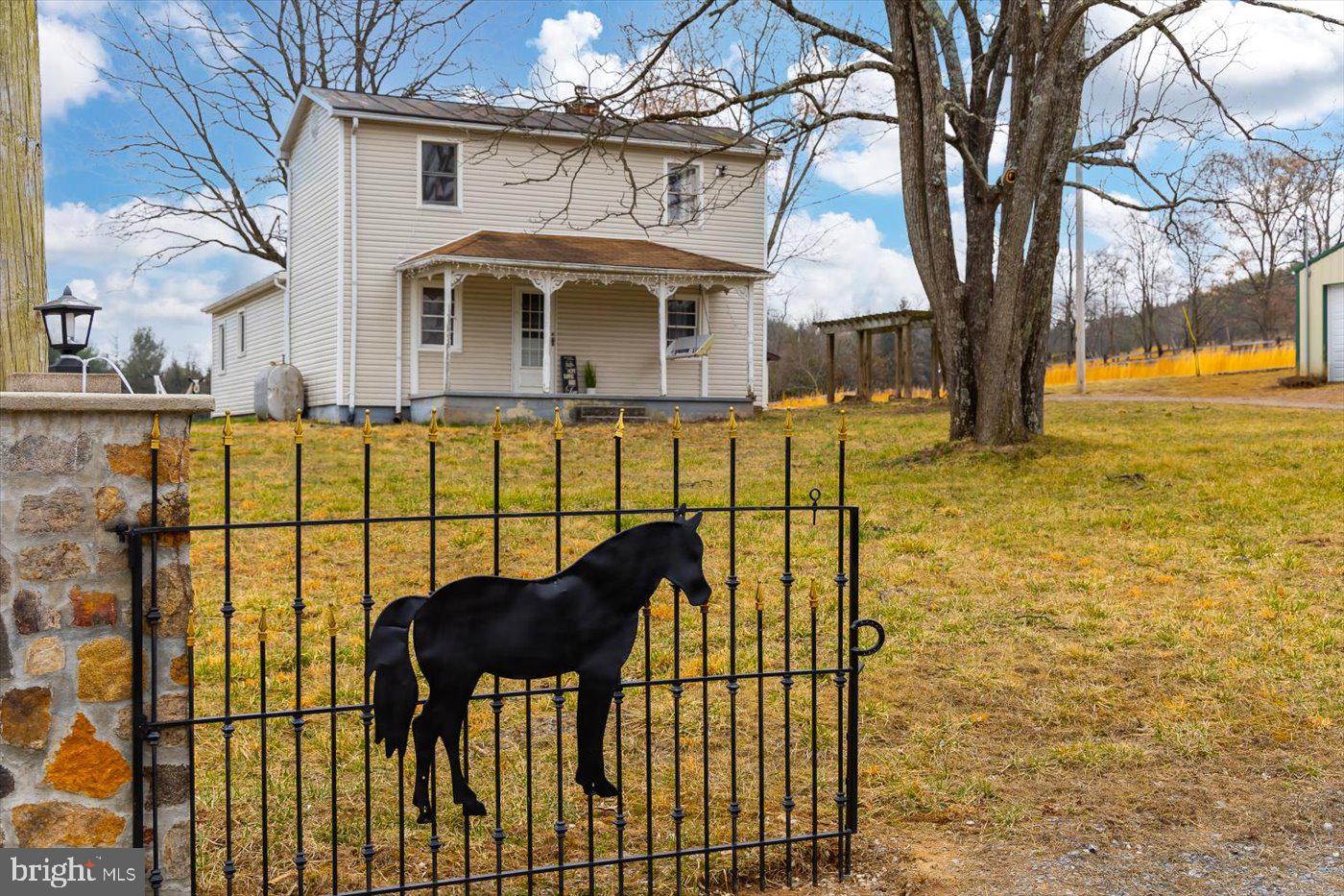 146 HOWARDS CHAPEL RD, WINCHESTER, Virginia 22603, 3 Bedrooms Bedrooms, ,2 BathroomsBathrooms,Farm,For sale,146 HOWARDS CHAPEL RD,VAFV2033988 MLS # VAFV2033988