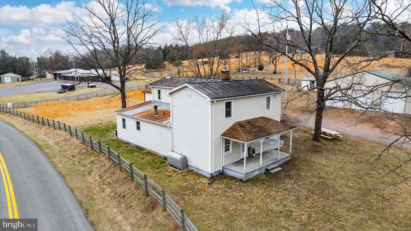 146 HOWARDS CHAPEL RD, WINCHESTER, Virginia 22603, 3 Bedrooms Bedrooms, ,2 BathroomsBathrooms,Farm,For sale,146 HOWARDS CHAPEL RD,VAFV2033988 MLS # VAFV2033988