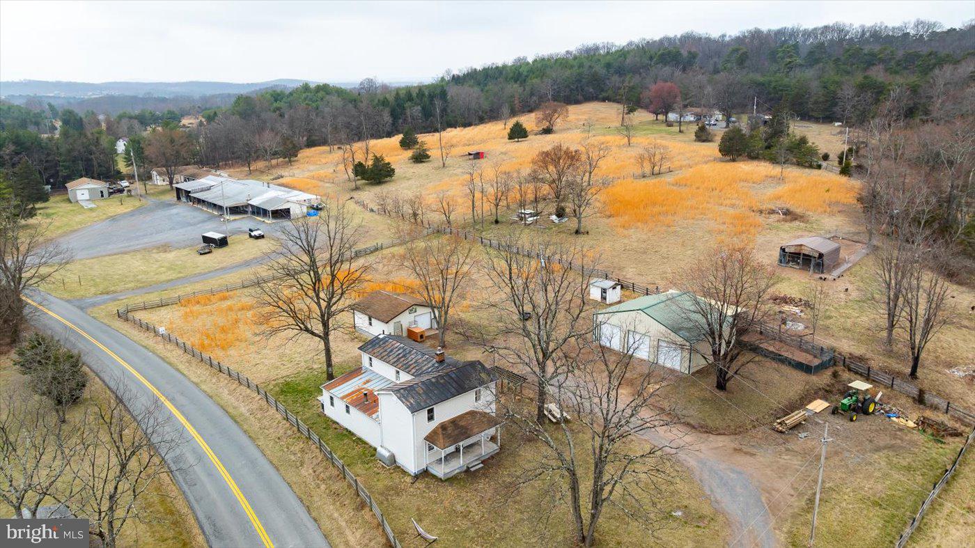 146 HOWARDS CHAPEL RD, WINCHESTER, Virginia 22603, 3 Bedrooms Bedrooms, ,2 BathroomsBathrooms,Farm,For sale,146 HOWARDS CHAPEL RD,VAFV2033988 MLS # VAFV2033988