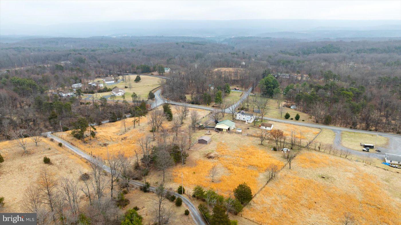 146 HOWARDS CHAPEL RD, WINCHESTER, Virginia 22603, 3 Bedrooms Bedrooms, ,2 BathroomsBathrooms,Farm,For sale,146 HOWARDS CHAPEL RD,VAFV2033988 MLS # VAFV2033988