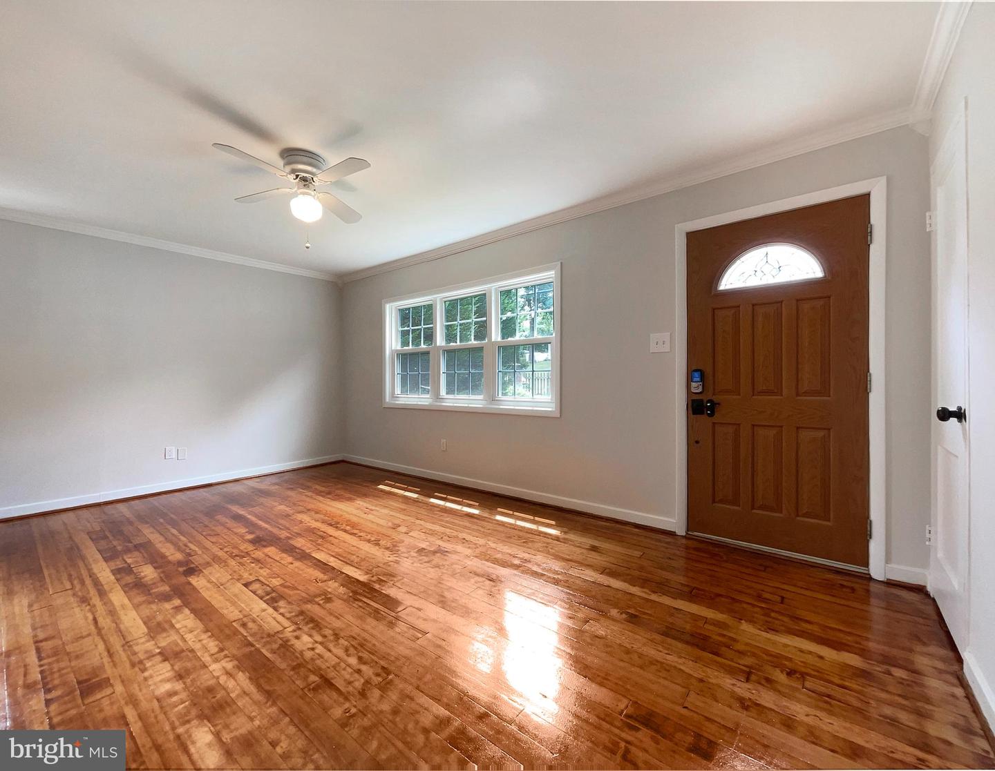 3118 BURGUNDY RD, ALEXANDRIA, Virginia 22303, 4 Bedrooms Bedrooms, ,2 BathroomsBathrooms,Residential,For sale,3118 BURGUNDY RD,VAFX2194180 MLS # VAFX2194180