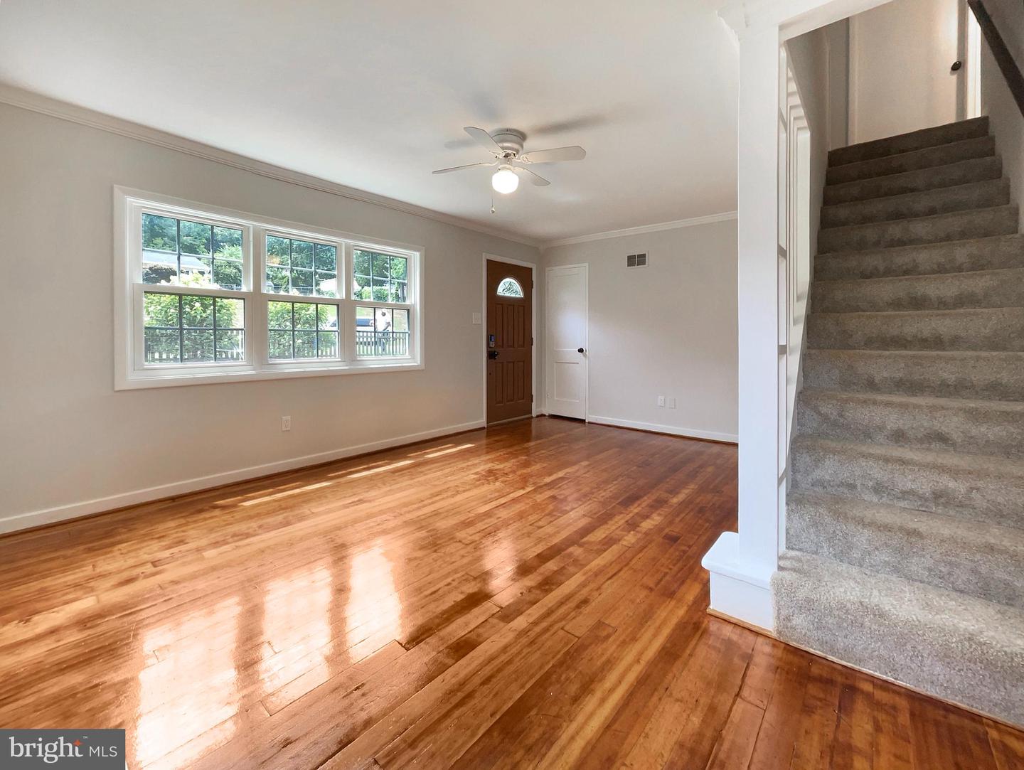 3118 BURGUNDY RD, ALEXANDRIA, Virginia 22303, 4 Bedrooms Bedrooms, ,2 BathroomsBathrooms,Residential,For sale,3118 BURGUNDY RD,VAFX2194180 MLS # VAFX2194180