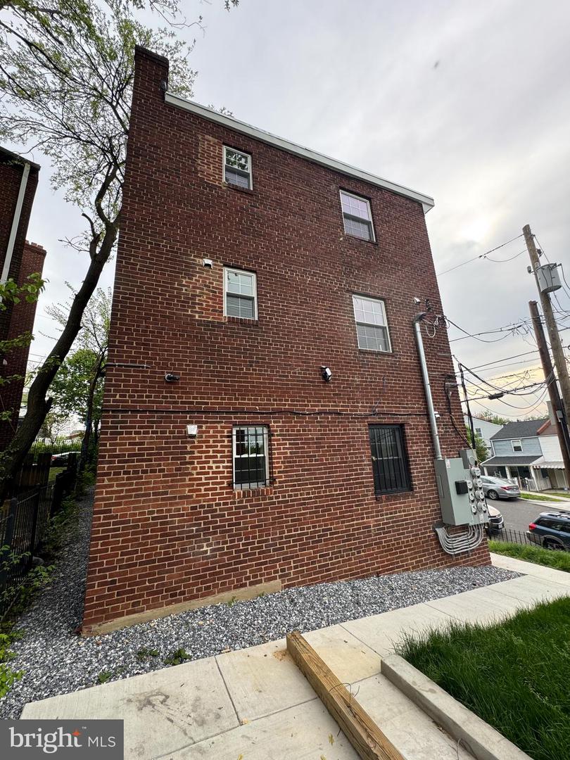 921 52ND ST NE, WASHINGTON, District Of Columbia 20019, ,Land,For sale,921 52ND ST NE,DCDC2198824 MLS # DCDC2198824