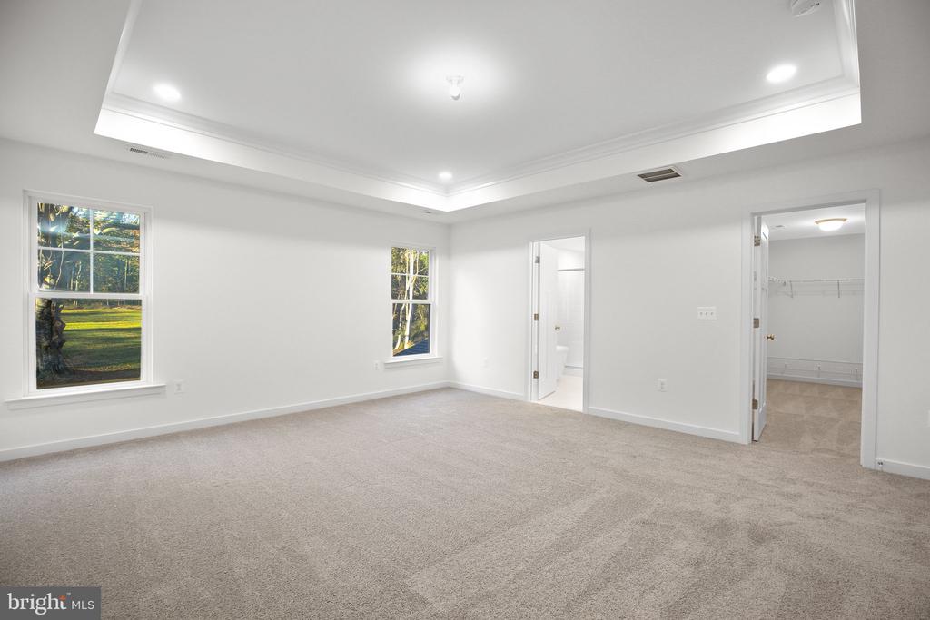 11002 SCOTTS VIEW LN, FREDERICKSBURG, Virginia 22407, 5 Bedrooms Bedrooms, ,5 BathroomsBathrooms,Residential,11002 SCOTTS VIEW LN,VASP2030654 MLS # VASP2030654