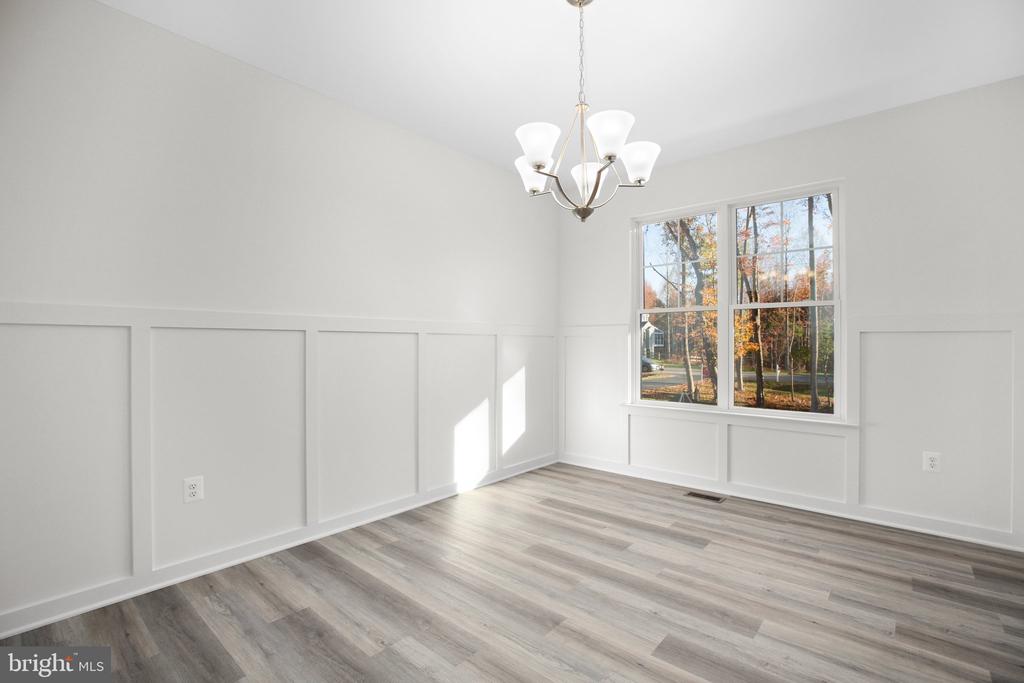 11002 SCOTTS VIEW LN, FREDERICKSBURG, Virginia 22407, 5 Bedrooms Bedrooms, ,5 BathroomsBathrooms,Residential,11002 SCOTTS VIEW LN,VASP2030654 MLS # VASP2030654