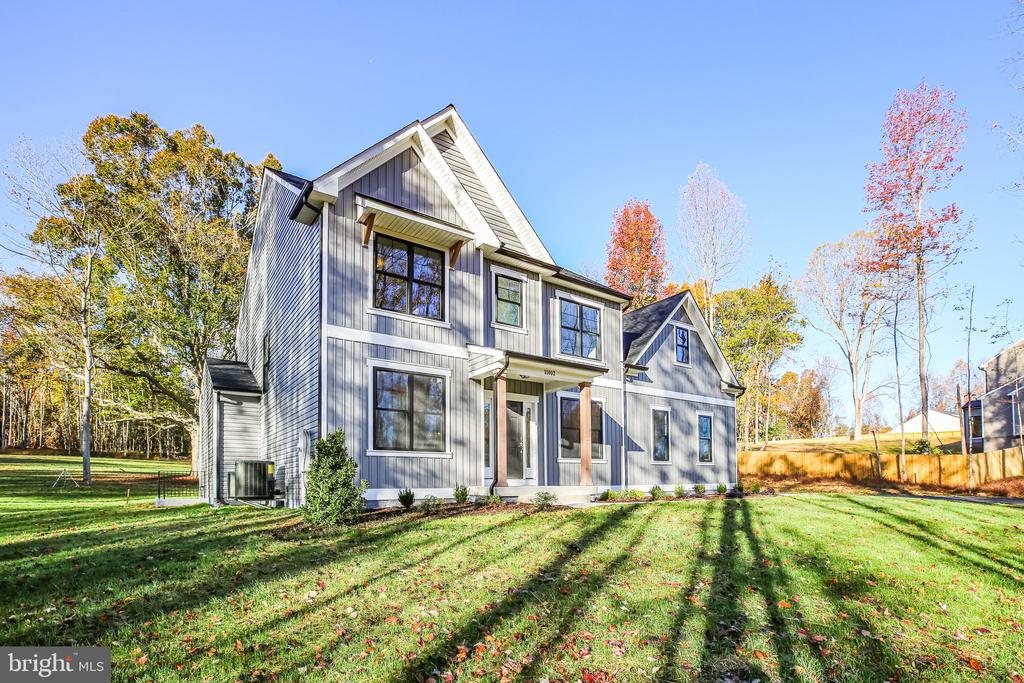 11002 SCOTTS VIEW LN, FREDERICKSBURG, Virginia 22407, 5 Bedrooms Bedrooms, ,5 BathroomsBathrooms,Residential,11002 SCOTTS VIEW LN,VASP2030654 MLS # VASP2030654