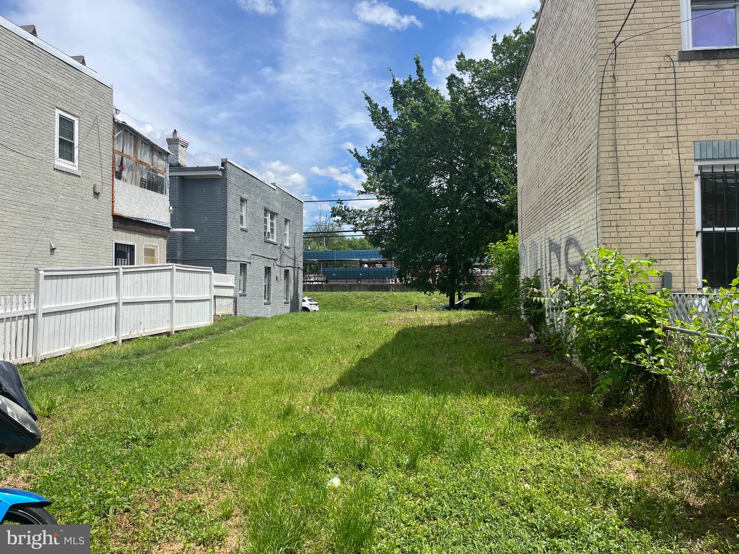 CAPITOL AVE NE, WASHINGTON, District Of Columbia 20002, ,Land,For sale,CAPITOL AVE NE,DCDC2199500 MLS # DCDC2199500