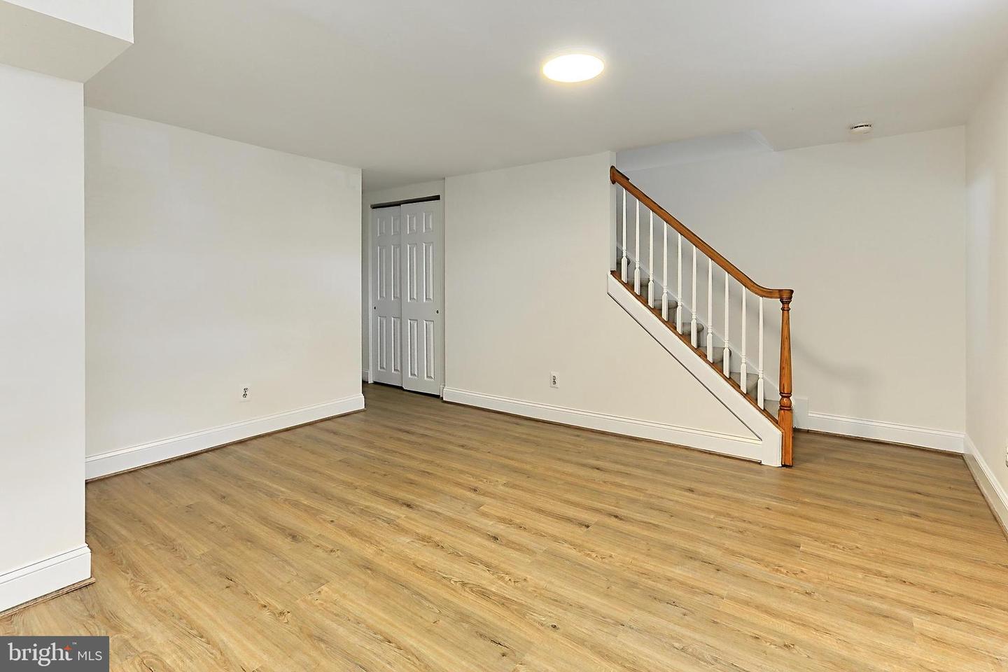 3752 KELLER AVE, ALEXANDRIA, Virginia 22302, 2 Bedrooms Bedrooms, ,2 BathroomsBathrooms,Residential,For sale,3752 KELLER AVE,VAAX2041548 MLS # VAAX2041548